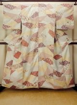 We added new Kimonos!