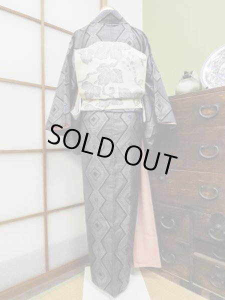 Photo2: CL1014K OSHIMA TSUMGI pongee (Grade B) and NAGOYA OBI sash (Grade B) (2)