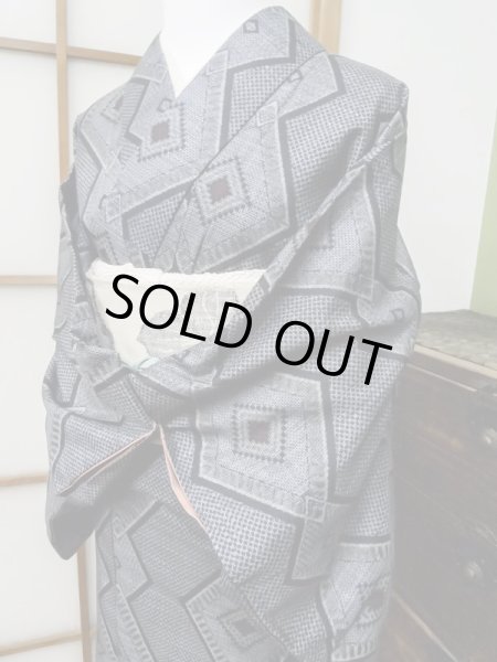 Photo6: CL1014K OSHIMA TSUMGI pongee (Grade B) and NAGOYA OBI sash (Grade B) (6)