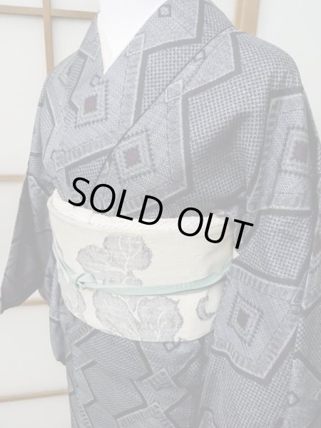 Photo9: CL1014K OSHIMA TSUMGI pongee (Grade B) and NAGOYA OBI sash (Grade B) (9)