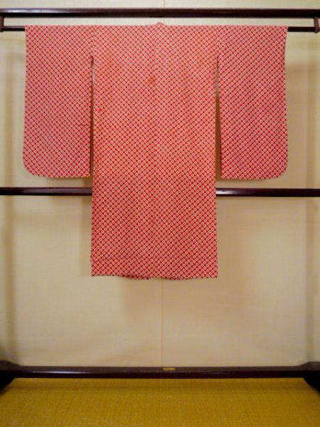 Photo2: G0415Q Used Japanese Kimono   Red JUBAN undergarment by Silk. Dapple pattern, for Kids, KINSHA CHIRIMEN crape (Grade B) (2)