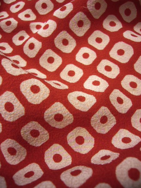 Photo7: G0415Q Used Japanese Kimono   Red JUBAN undergarment by Silk. Dapple pattern, for Kids, KINSHA CHIRIMEN crape (Grade B) (7)
