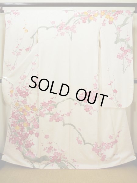 Photo1: Mint G0630H Used Japanese Kimono  Shiny Off White FURISODE long-sleeved by Silk. UME plum bloom  (Grade A) (1)