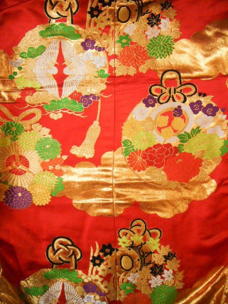 Photo6: G0805E Used Japanese Kimono   Red UCHIKAKE Wedding by Silk. TSUDUMI hand drum  (Grade B) (6)