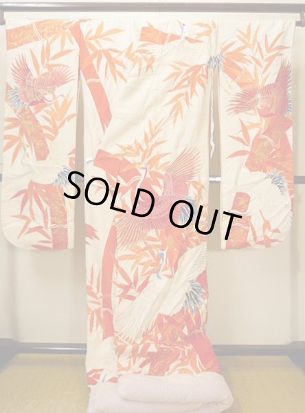 Photo3: G0805Z Used Japanese Kimono   Vermilion UCHIKAKE Wedding by Silk. Crane, YUZEN, The bottom is covered. (Grade B) (3)
