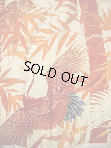 Photo9: G0805Z Used Japanese Kimono   Vermilion UCHIKAKE Wedding by Silk. Crane, YUZEN, The bottom is covered. (Grade B) (9)