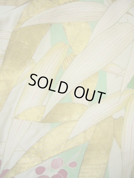 Photo16: G0826B Used Japanese Kimono  Smoky Off White UCHIKAKE Wedding by Silk. UME plum bloom  (Grade C) (16)