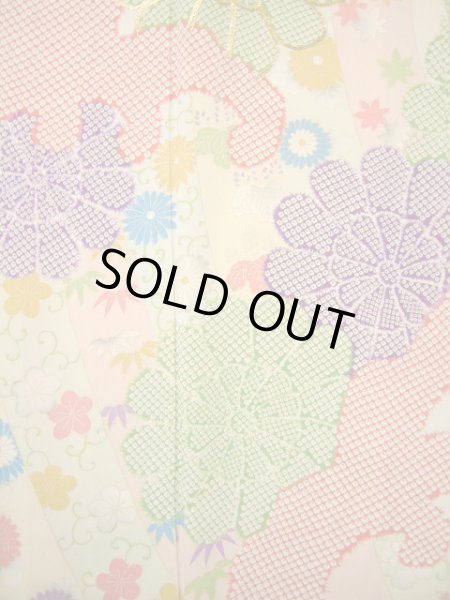 Photo7: H1025L Used Japanese Kimono Smoky Dark Off White FURISODE long-sleeved / Silk. Chrysanthemum  (Grade B) (7)