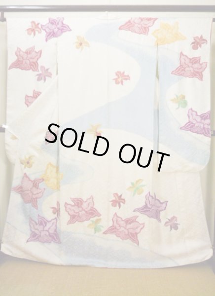 Photo1: Mint H1025M Used Japanese Kimono  Shiny Off White FURISODE long-sleeved / Silk. Cattleya  (Grade A) (1)