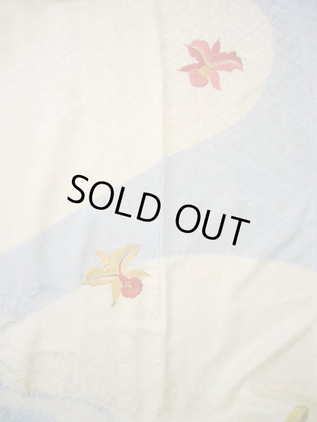 Photo7: Mint H1025M Used Japanese Kimono  Shiny Off White FURISODE long-sleeved / Silk. Cattleya  (Grade A) (7)
