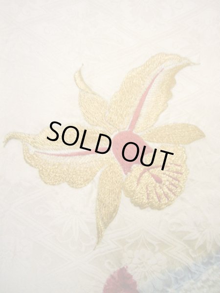 Photo11: Mint H1025M Used Japanese Kimono  Shiny Off White FURISODE long-sleeved / Silk. Cattleya  (Grade A) (11)