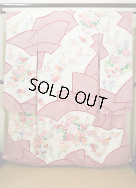 Photo2: H1025N Used Japanese Kimono  Shiny Off White FURISODE long-sleeved / Silk. Peony  (Grade B) (2)