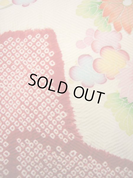 Photo20: H1025N Used Japanese Kimono  Shiny Off White FURISODE long-sleeved / Silk. Peony  (Grade B) (20)