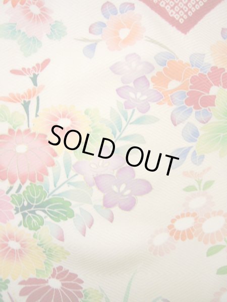 Photo22: H1025N Used Japanese Kimono  Shiny Off White FURISODE long-sleeved / Silk. Peony  (Grade B) (22)