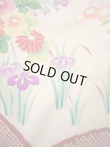 Photo23: H1025N Used Japanese Kimono  Shiny Off White FURISODE long-sleeved / Silk. Peony  (Grade B) (23)