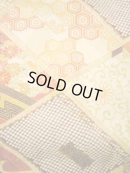 Photo11: H1025P Used Japanese Kimono   Off White FURISODE long-sleeved / Silk. Books  (Grade A) (11)