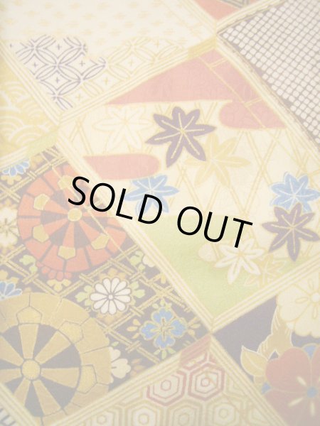 Photo12: H1025P Used Japanese Kimono   Off White FURISODE long-sleeved / Silk. Books  (Grade A) (12)