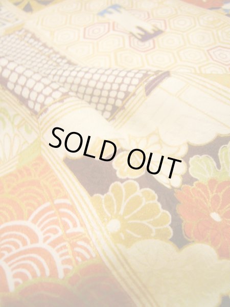 Photo17: H1025P Used Japanese Kimono   Off White FURISODE long-sleeved / Silk. Books  (Grade A) (17)