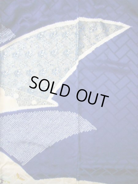 Photo7: I0107L Used Japanese Kimono   Blue FURISODE long-sleeved / Silk. Flower  (Grade A) (7)