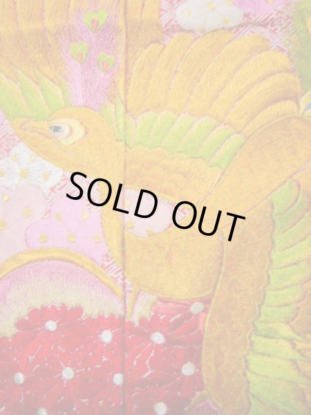 Photo18: Mint I0112F Used Japanese Kimono  Dark Pink UCHIKAKE Wedding / Silk. Peacock  (Grade A) (18)