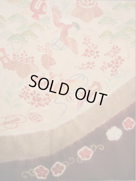 Photo7: I0207H Used Japanese Kimono  Pale Pink FURISODE long-sleeved / Silk. Treasures  (Grade A) (7)