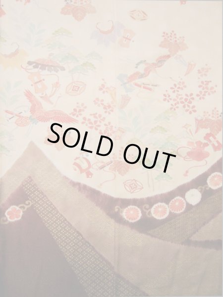 Photo9: I0207H Used Japanese Kimono  Pale Pink FURISODE long-sleeved / Silk. Treasures  (Grade A) (9)