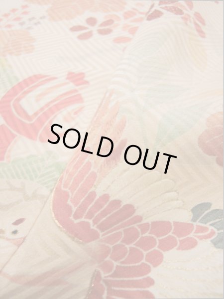 Photo38: I0207H Used Japanese Kimono  Pale Pink FURISODE long-sleeved / Silk. Treasures  (Grade A) (38)