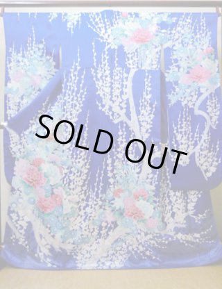 Japanese traditional Kimonos 40% discount SALE room / Kimonoya Japan