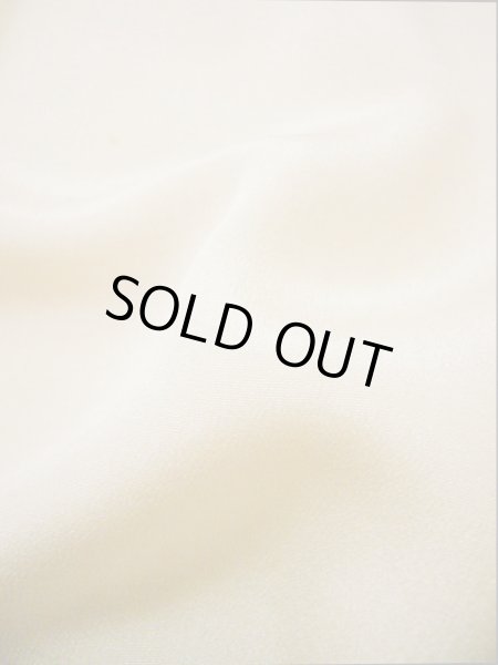 Photo5: I0207L Used Japanese Kimono  Smoky Off White JUBAN undergarment / Silk.   (Grade C) (5)