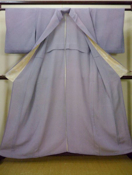 Photo2: I0427P Used Japanese Kimono   Wisteria HITOE unlined / Silk. Lozenges  (Grade C) (2)