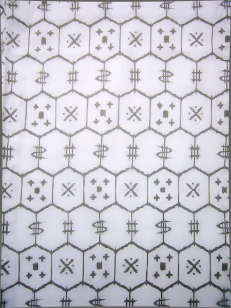 Photo3: J0702W Used Japanese Pale  White YUKATA summer / Cotton/hemp Tortoise-shell pattern― Hexagonal pattern  (Grade C) (3)