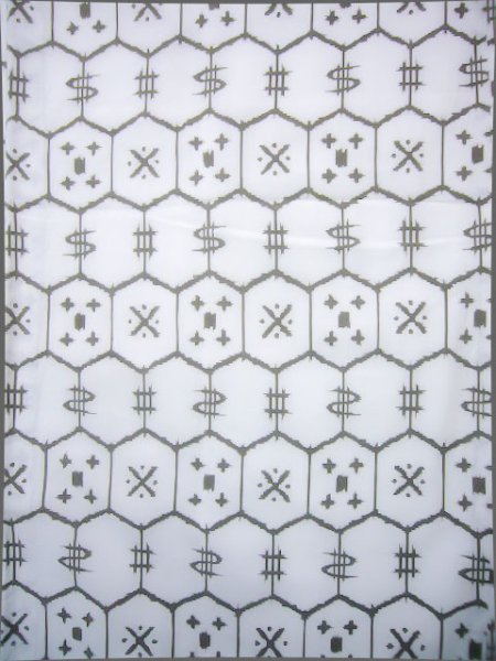 Photo4: J0702W Used Japanese Pale  White YUKATA summer / Cotton/hemp Tortoise-shell pattern― Hexagonal pattern  (Grade C) (4)