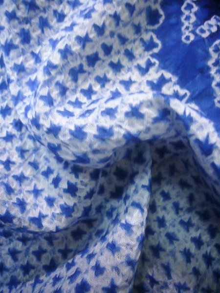 Photo10: J0710O Used Japanese   Indigo Blue YUKATA summer / Cotton. Flower, Arimatsu Shibori (Grade A) (10)