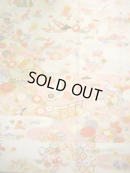 Photo1: J0715S Used Japanese Light  Off White FURISODE long-sleeved / Silk. Flower  (Grade B) (1)