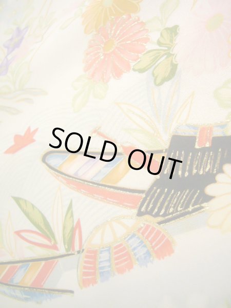 Photo12: J0715S Used Japanese Light  Off White FURISODE long-sleeved / Silk. Flower  (Grade B) (12)
