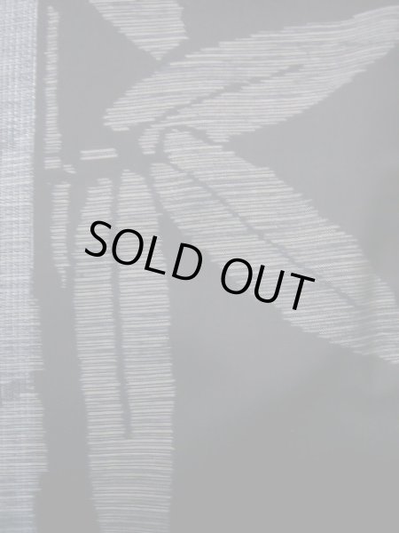 Photo6: J1023A Used Japanese   Black OSHIMA TSUMGI pongee / Silk. Bamboo leaf, TATE YOKO weave  (Grade C) (6)