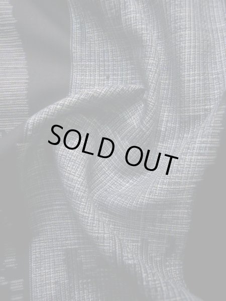 Photo12: J1023A Used Japanese   Black OSHIMA TSUMGI pongee / Silk. Bamboo leaf, TATE YOKO weave  (Grade C) (12)