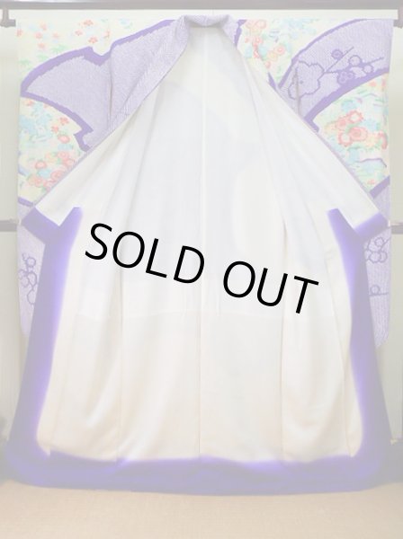 Photo4: J1223M Used Japanese Pale Light Yellow FURISODE long-sleeved / Silk. Flower, narcissus pattern  (Grade B) (4)