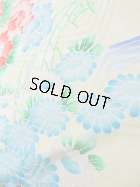 Photo13: J1223M Used Japanese Pale Light Yellow FURISODE long-sleeved / Silk. Flower, narcissus pattern  (Grade B) (13)