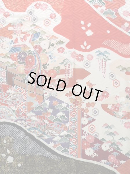 Photo4: J1223P Used Japanese   White FURISODE long-sleeved / Silk. Chrysanthemum, narcissus pattern  (Grade B) (4)