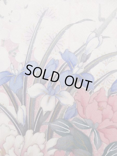 Photo9: Mint J1223R Used Japanese Pale Light Pink FURISODE long-sleeved / Silk. Flower, narcissus pattern, flower cart  (Grade A) (9)