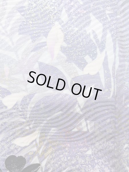 Photo8: J1225B Used Japanese   Black FURISODE long-sleeved / Silk. Leaf, rose pattern  (Grade B) (8)