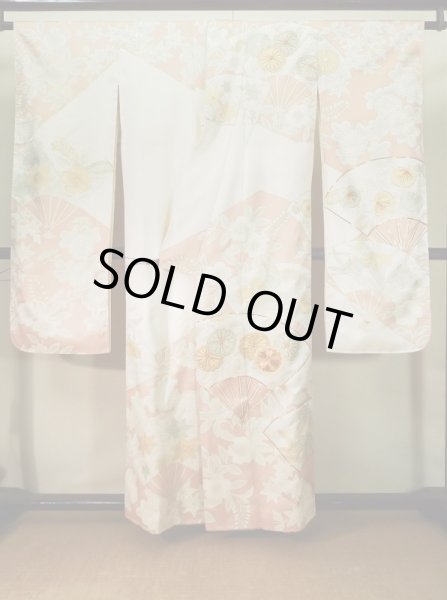 Photo3: J1225G Used Japanese Pale Light Pink FURISODE long-sleeved / Silk. Chrysanthemum,   (Grade A) (3)