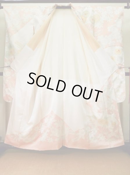Photo4: J1225G Used Japanese Pale Light Pink FURISODE long-sleeved / Silk. Chrysanthemum,   (Grade A) (4)