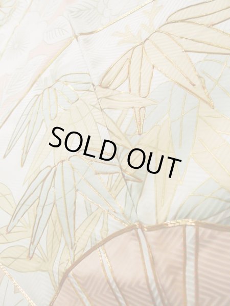 Photo10: J1225G Used Japanese Pale Light Pink FURISODE long-sleeved / Silk. Chrysanthemum,   (Grade A) (10)