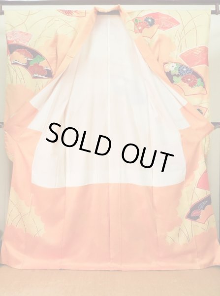 Photo4: J1225H Used Japanese Pale  Yellow FURISODE long-sleeved / Silk. Chrysanthemum,   (Grade B) (4)