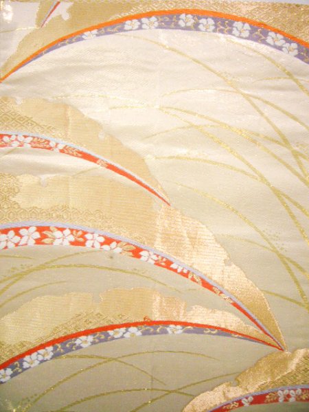 Photo2: JET0423V Used Japanese   Gold Cutting cloth    (Grade B) (2)