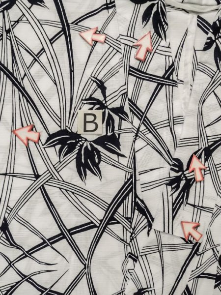 Photo16: K0414Y Used Japanese   Indigo Blue YUKATA summer(made in Japan) / Cotton. Iris made in 1960-1970  (Grade C) (16)