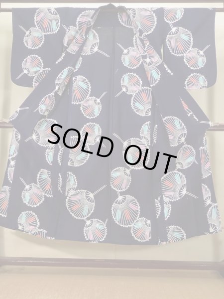 Photo2: K0421D Used Japanese   Indigo Blue Pour Dyed Yukata / Cotton.  paper fan pattern  (Grade D) (2)