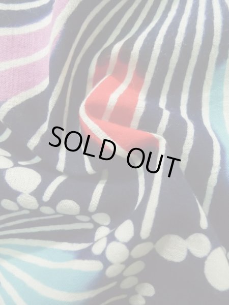 Photo12: K0421D Used Japanese   Indigo Blue Pour Dyed Yukata / Cotton.  paper fan pattern  (Grade D) (12)